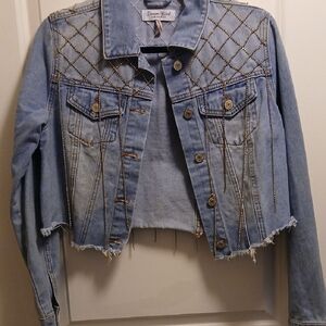 Elegant Light Blue Denim Jacket with silver  Details
